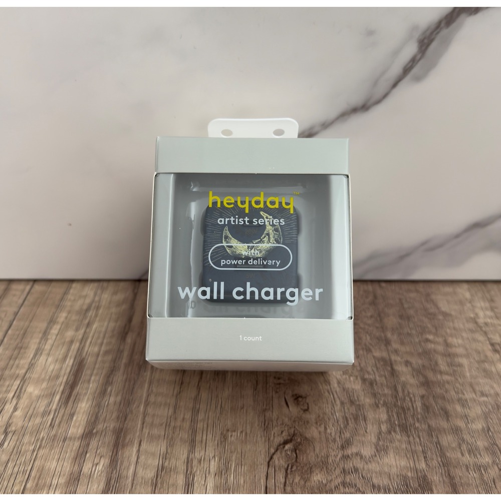 heyday Artist Series Wall Charger USB-C‎ and USB-A Power Delivery